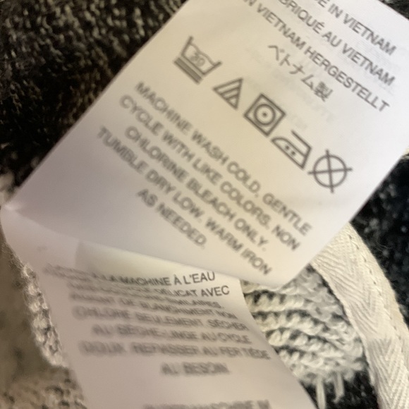 J Crew Oversized Black Heathered Funnel Neck Heavy Knit Sweatshirt XXS/XS - Picture 8 of 9